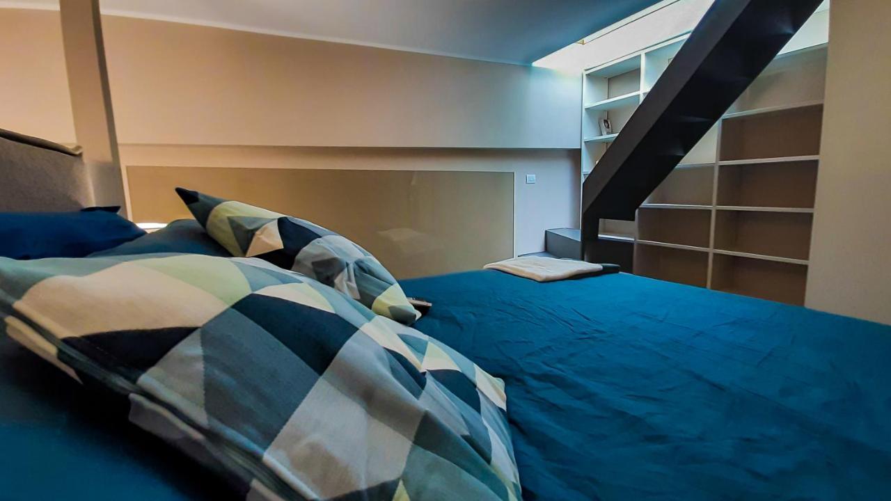 Joivy Lovely Loft With Private Entrance Милано Екстериор снимка